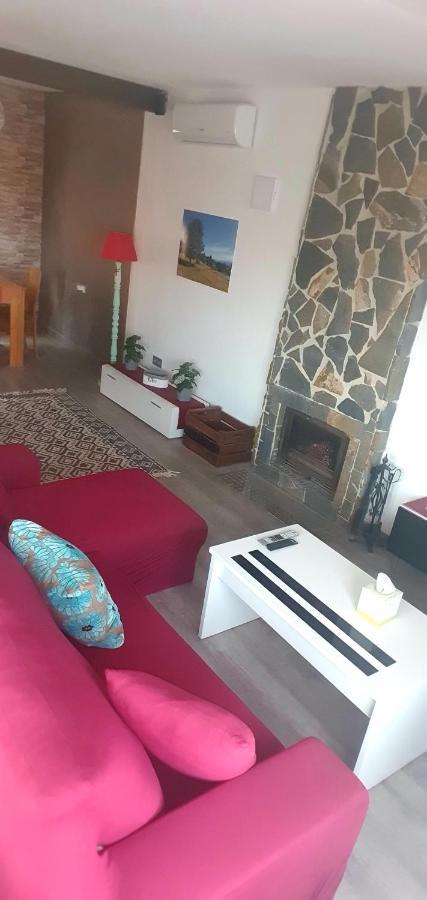 Aisha House Villa Relleu Екстериор снимка